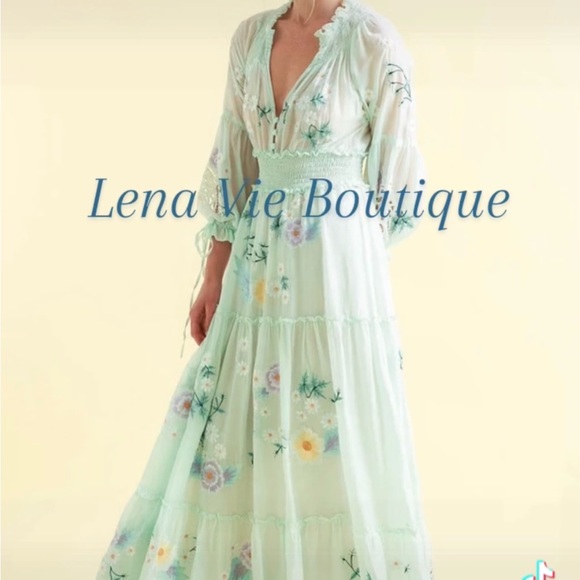 Summer Island Daisy Blooms Floral Embroidered Cotton Maxi Dress - Picture 3 of 14